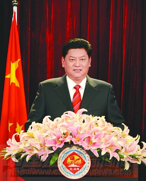 白玛赤林当选中国人权研究会会长